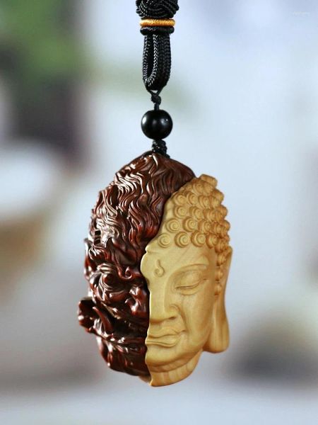 Figurines décoratives Pendent en bois: sculpture angélique de Bouddha représentant la sécurité divine - accessoire exquis pour hommes chinois pour spirituel