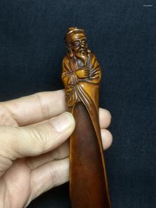 Figuras decorativas Yizhu Cultuer Art Old Chino Boxwood Hand Hand Man Longevity Statue Spoon Regal Red Collection l 15.8 cm