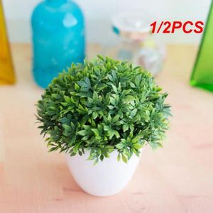 Decoratieve bloemen 1/2 stuks kunstplanten ingemaakte groene bonsai kleine boom gras pot ornament nep voor huis tuin decoratie