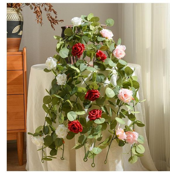 Fleurs décoratives 1,7 m fausse pivoine Vines Rose Garland Eucalyptus Plant de suspension pour la porte de mariage de la porte de mariage décor de Noël