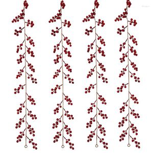 Fleurs décoratives 1.7 mètres vigne de baie rouge artificielle pour arbre de noël décoration mousse rotin maison tenture murale fausses plantes