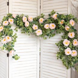 Dekorative Blumen 1,8 m künstliche Seidenrosenpflanzen Girlande gefälschte Eukalyptus-Pfingstrosenreben zum Aufhängen für Hochzeit, Zuhause, Tisch, Party, Gartendekoration