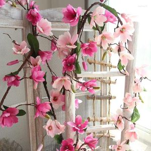 Flores decorativas 1,8 M Magnolia Vine Plantas artificiales para el hogar Boda Flor Pared Decoración para fiestas Accesorios Pografía Accesorios Ratán