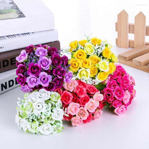 Flores decorativas 1 ramo 20 cabezas de seda artificial Rose Tea Bud Flower Trigo Orejas para DIY Home Garden Wedding Christmas Party Decoration