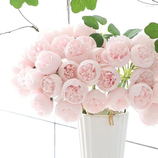 Fleurs décoratives 1 Bouquet Lotus Fake Home Decoration Accessoires de mariage Small Fresh Hand Intérieur décorations