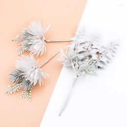 Decoratieve bloemen 1 Bundel kransen bruid vaste pols kerstdecor voor huis bruiloft diy geschenken doos kunstmatige planten