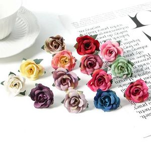 Fleurs décoratives 10/20 / 30pcs Mini Silk Roses Scrapbook Mariage Jardin à la maison Party Decor Couronnes Accessoires Candy Boîte artificielle