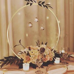 Fleurs décoratives 10-40cm couronne de mariage or fer métal anneau mariée poche guirlande décor de Pâques fleur artificielle support fête toile de fond