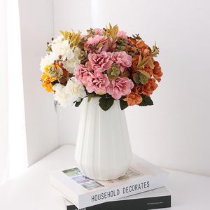 Decoratieve bloemen 10 Hoofd 1 Bundel Fleurs Artificielles Silk Flower Artificial Wedding Mariage Centerpieces Accessoires Fake Hydrangea