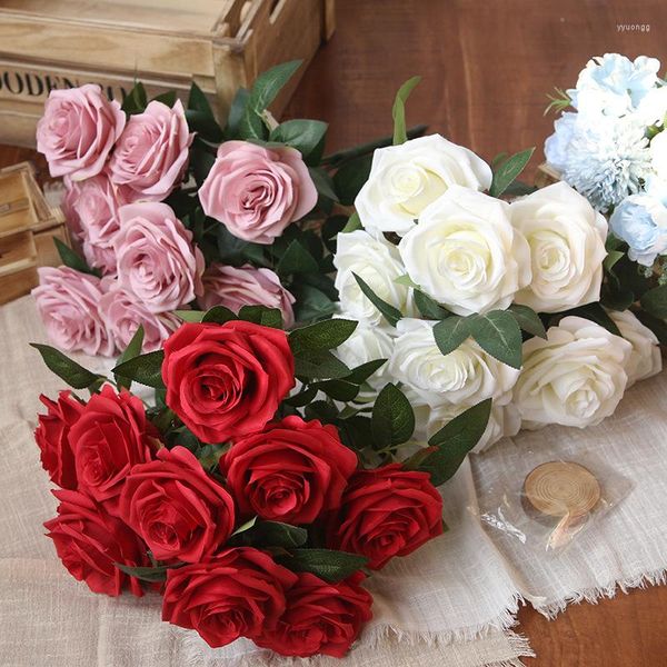 Flores decorativas 10 cabezas Ramos de rosas Seda artificial Suministros de boda Decoración Exhibición del hogar
