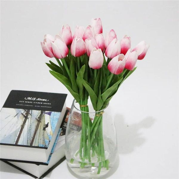 Fleurs décoratives 10 PCS TULIPS ARTIFIALES CALLA LILY SIMULATION PU PU FAKE FLOWER MARDI Decoration Party Year El Home Decor