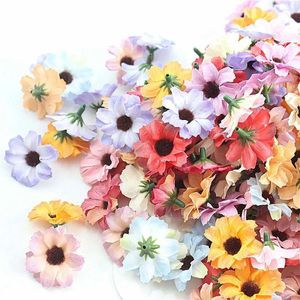 Fleurs décoratives 100 pcs Simulation Fleur Small Daisy 7 Branch Cosmos Fake Wedding Decor Decoration Home Room Display Silk