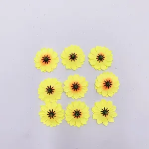 Decoratieve bloemen 100 stcs 4,5 cm kunstmatige bloem corsagemateriaal met zonnebloemrangeling decoratie