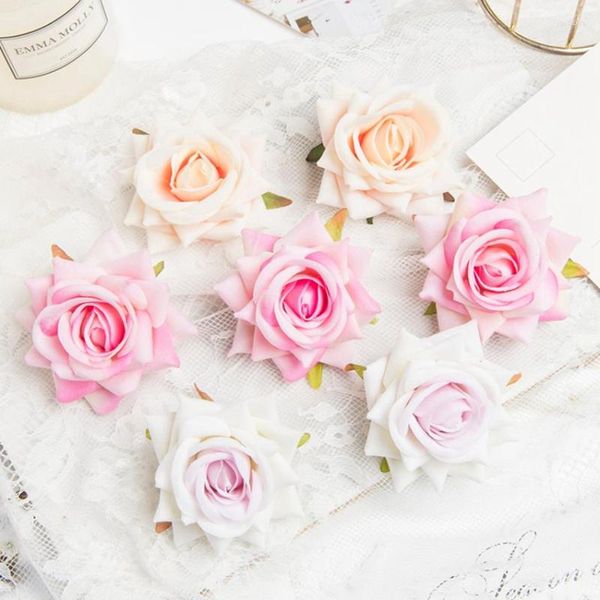 Fleurs décoratives 100 pièces mariage artificiel couronnes de noël soie Roses tête en gros bricolage fleur mur décor à la maison