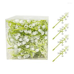 Flores decorativas 100 piezas/caja Cabezales de flores artificiales para DIY Wedding Wreath Mini Liros del valle Decoración del hogar falso