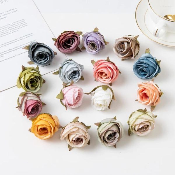 Fleurs décoratives 100pcs multicolores Artificiel Christmas Decor Wreath for Home Wedding Accessoires Bridal Clearance Scrapbooking Silk Rose