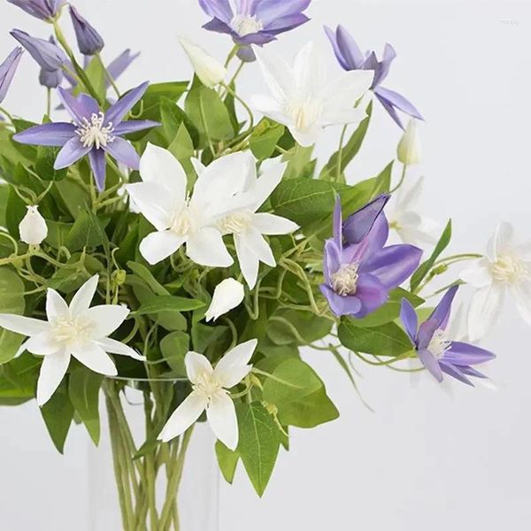 Fleurs décoratives 10pc Artificiel 3head Clematis Lotus Silk Fleur pour décoration de mariage Arrangement de fond de décoration accessoires de décoration de maison