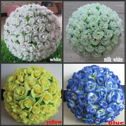Decoratieve bloemen 10 stc/perceel 12 "30 cm kunstmatige simulatie Silk Kissing Ball voor bruiloft Valentijnsdag feestdecoratie 8 kleuren