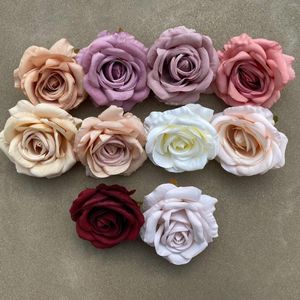 Fleurs décoratives 10 pièces 11cm Vintage Simulation Rose fleur tête soie mariage décoration fond bricolage mur couronne matériel