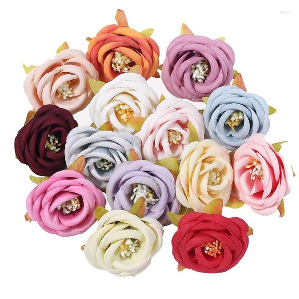 Flores decorativas 10 piezas 4 cm cabeza de rosa artificial de seda para decoración del hogar jardín matrimonio decoración de boda flor falsa DIY accesorios de corona