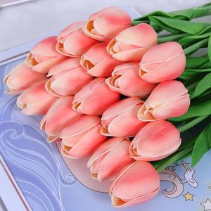 Decoratieve Bloemen 10st Kunstmatige PU Tulp Real Touch Bloem Voor Huisdecoratie Bruiloft Bruidsboeket Arrangement Nep