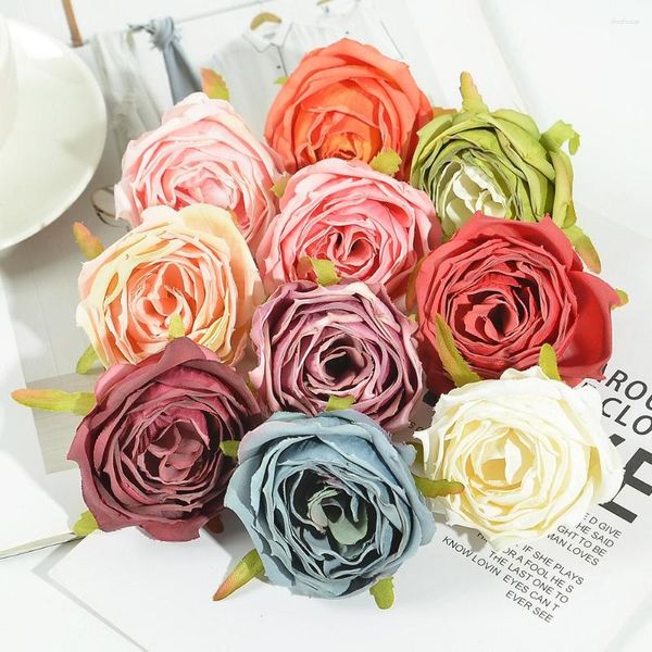 Flores decorativas 10 piezas de brotes de té de seda artificiales, cabezas de rosas para coronas de boda, decoración navideña, regalo de bricolaje para el hogar, flor falsa