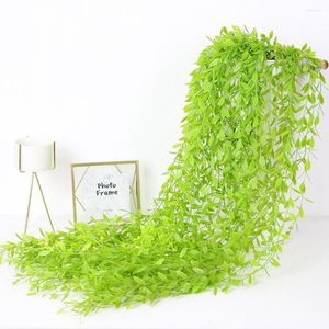 Fleurs décoratives 10 PCS Vigne Artificielle DIY Feuilles De Saule 100 cm Verdure Guirlande Suspendue Décoration Simulation Canne Verte