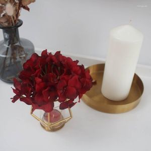 Decoratieve bloemen 10 stks Bourgundy Silk Hydrangea Bloemhoofden met stengel kunstmatig in bulk voor trouwhuisdecoratie
