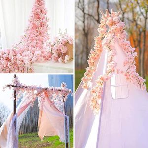 Decoratieve bloemen 10 stks Cherry Flower Vines Kunstmatige Outdoors Opknoping Silk Garland Voor Wedding Party Room Decor Japans