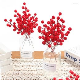 Decoratieve bloemen 10 stks Chritsmas Decoratie kunstmatige rode bes xmas boom ornamenten voor huisdecor navidad jaar 2024 diy cadeaubist