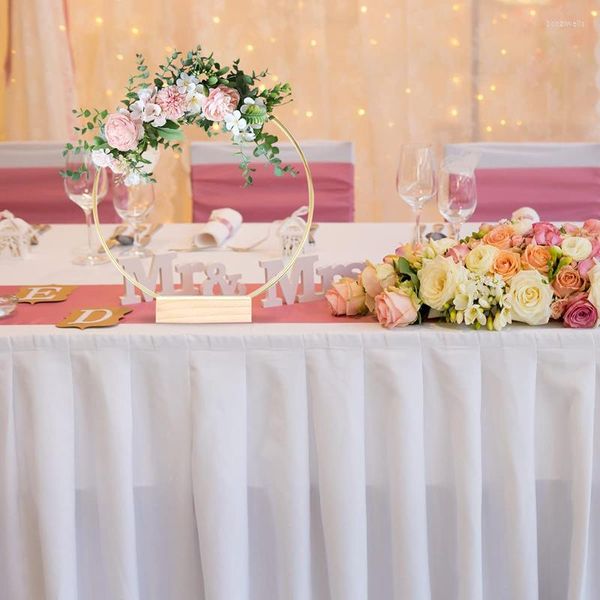 Fleurs décoratives 10pcs guirlande métal floral cerceau table décor de bureau anneau de fer centres de table de mariage porte-cartes en bois couronne de fleurs maison