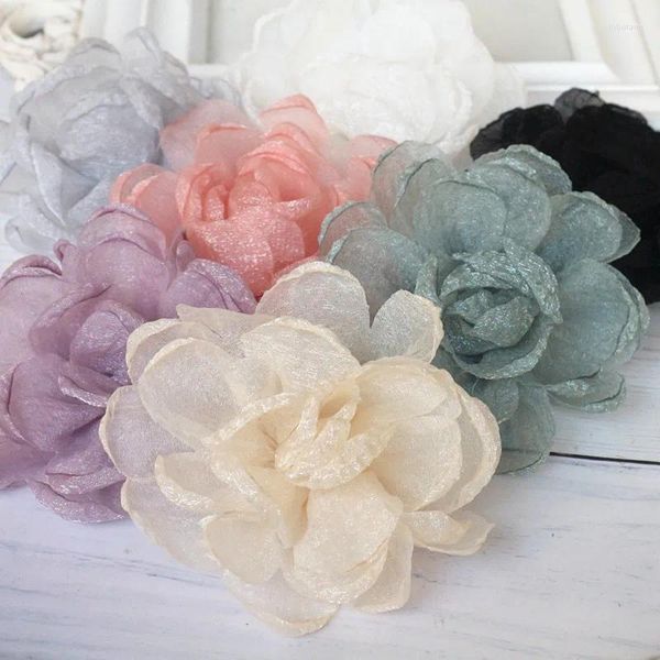 Flores decorativas 10 unids/lote 7 cm tela de gasa de organza flor de gasa para vestido de novia sombreros zapatillas accesorios para el cabello embalaje de regalo DIY