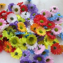 Fleurs décoratives 10pcs / lot artificiel Gerbera Daisy Silk Heads For DIY Wedding Party Home Decor Craft Supplies 10cm