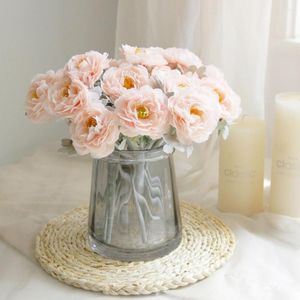 Decoratieve bloemen 10 stks/veel kunstmatige rozen bruiloftdecoratie Bunch voor doe -het -zelf thuisdecor Plant Fake Flower Party Supplies