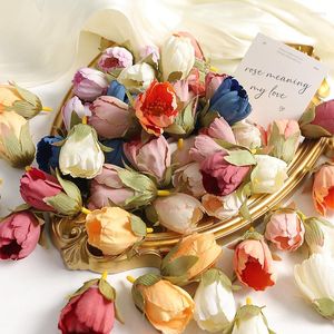 Flores decorativas 10 piezas Magnolia Pintura del aceite de flores Vintage Cabezas artificiales Decoración de bodas Falsas Falsas Diy Corona de recortes