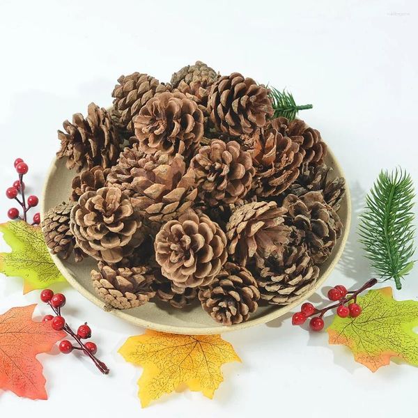 Fleurs décoratives 10pcs Pincones Consiements de pin naturel pour le mariage Couronne d'arbre de Noël DIY Scrapbooking décor Fall Thanksgiving