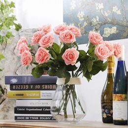 Fleurs décoratives 10pcs rétro rétro hydratante de la rose rose fleur artificielle Real Touch DIY Party Wedding Bouquet Home Decoration Saint Valentin