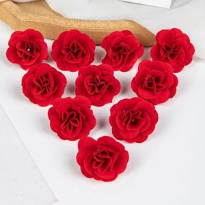 Fleurs décoratives 10pcs Velvet Rose pour maison jardin bonhonsaï bricolage de Noël accessoires de mariage mariage en plein air décoration artificielle