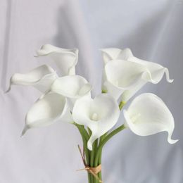 Fleurs décoratives 10pcs Lys calla blancs pour le bouquet de mariage Real Touch Lily Latex centres de table décor