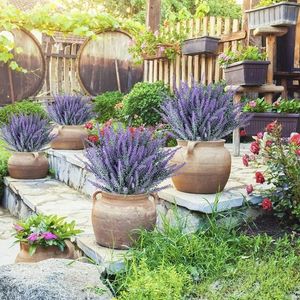 Decoratieve bloemen 12 bundels nep kunstmatige lavendel faux plastic paars voor thuis bruiloft keuken tuin binnen buiten decor