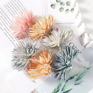 Decoratieve bloemen 12 cm gesimuleerd sneeuwlotusboeket met witte vorstgradiëntkleur Diy handgemaakte krans gekoppeld plantproduct