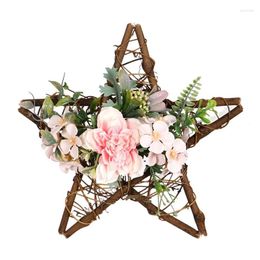 Couronne de fleurs décoratives de 12 pouces, décoration de porte d'entrée en forme d'étoile avec camélia, pentagramme en bois à suspendre au mur