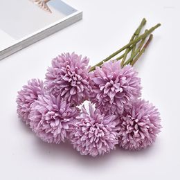Fleurs décoratives 12pc boule de soie chrysanthème mariage fleur artificielle décoration de noël vase pour la maison scrapbooking arrangement accessoires