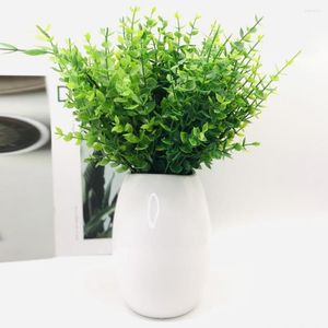 Decoratieve bloemen 12 stks kunstmatige groene planten zijn niet nodig om valse eucalyptus faux bladeren te water geven plantenwand