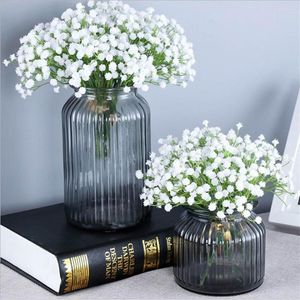 Flores decorativas 12 UNIDS Home Art Decor Mini 18 cm Gypsophila de plástico blanco para Baby Girl Boy Bautismo Party Favor DIY Wedding Flower Wall