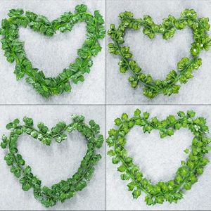 Fleurs décoratives 12pcs / pack simulation feuilles fausses verts lierre la feuille suspendue balcon de mariage de mariage
