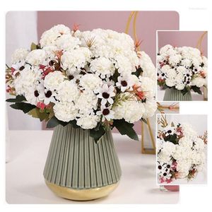 Decoratieve bloemen 15 koppen/bundel Silk Hydrangea Artificial Rose Wedding Home Diy Decor Hoge kwaliteit Big Bouquet Craft Witte nepbloem