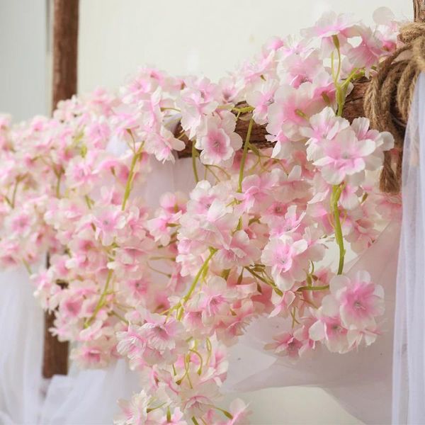 Fleurs décoratives 180 cm de long de cerise fleur artificielle de soie rose rose ratan guirlande couronne de mariage.