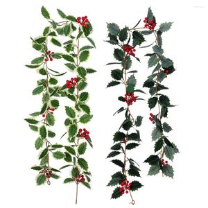 Flores decorativas 1 pieza de ratán de Navidad artificial 175 cm bayas de acebo frutos rojos hojas verdes guirnalda árbol de Navidad ramita colgante decoración del hogar falso
