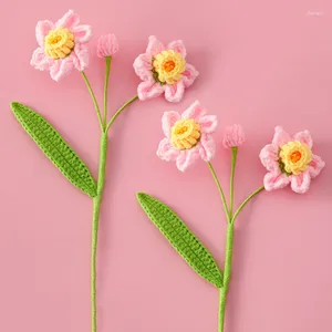 Fleurs décoratives 1pc jonquilles artificielles au crochet fleur pour la théâtre de la fête de mariage